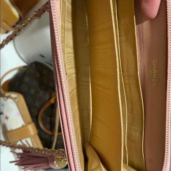 Chanel WOC - Picture 5 of 12